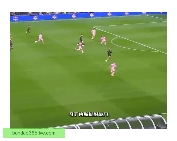 孙兴慜闪耀半场贡献四助攻助球队五球大胜